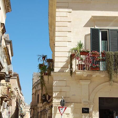 Appartement A Casa Di Francesca à Lecce Extérieur photo
